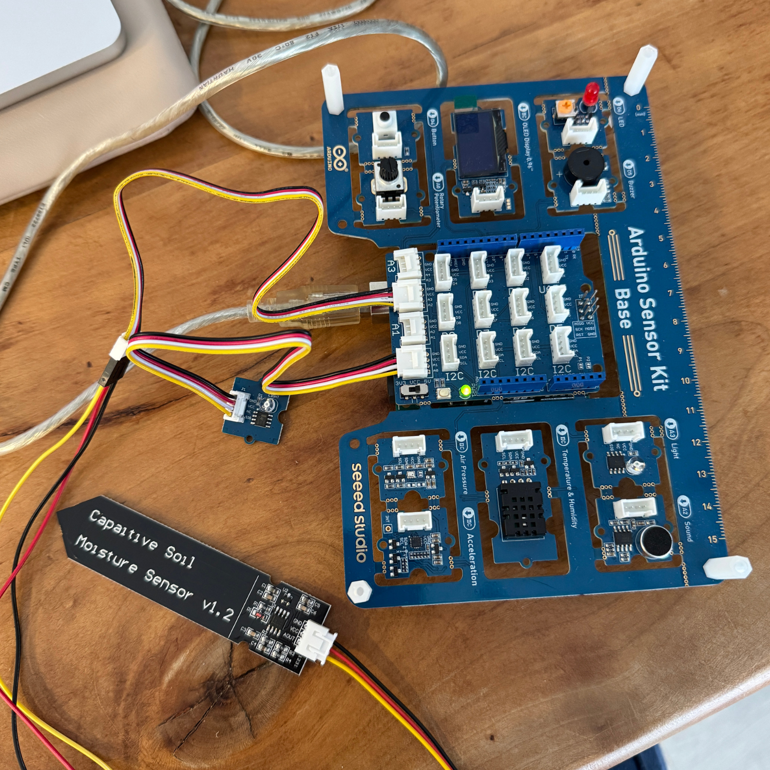 I then connected the soil moisture sensor to the Arduino